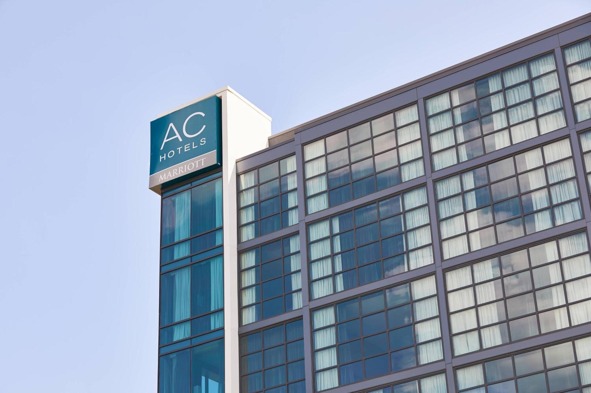 Ac Hotel By Marriott Huntsville Downtown Exterior foto